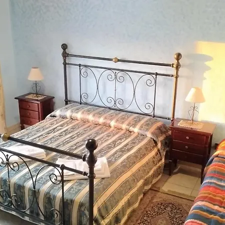 Archia Bed & Breakfast